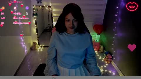 millandiux online show from February 5, 10:12 pm