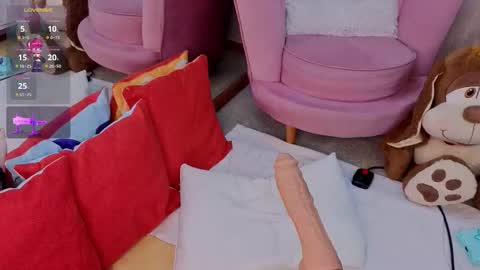 milleyjones_ online show from December 5, 12:21 am