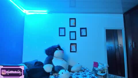         online show from October 7, 2:38 am