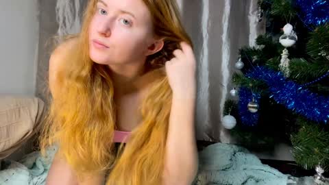 Milly online show from December 11, 8:28 pm