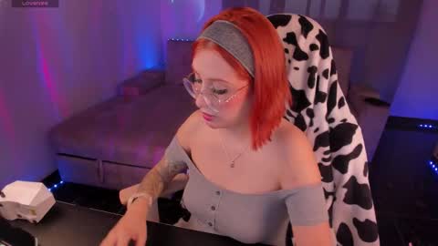 Monkey D Maddie online show from February 6, 10:57 pm