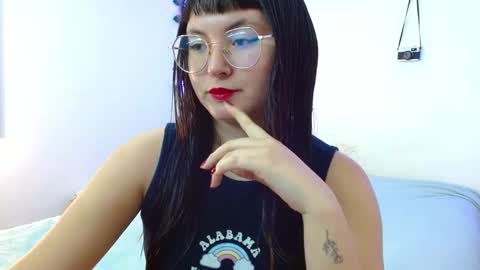 Snapshot of mily_baker chatting on December 26, 7:27 pm mily_baker online show from December 26, 7:27 pm