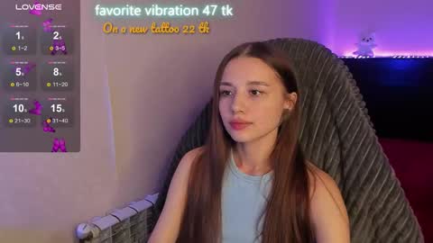 Emily online show from October 1, 7:19 pm