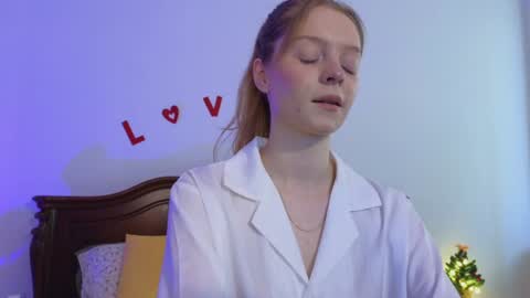 mimichelle online show from December 23, 9:38 am