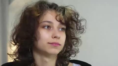  IRIS  online show from October 22, 7:57 am