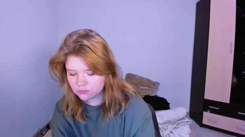 hi Im Mina  online show from November 10, 2:28 am