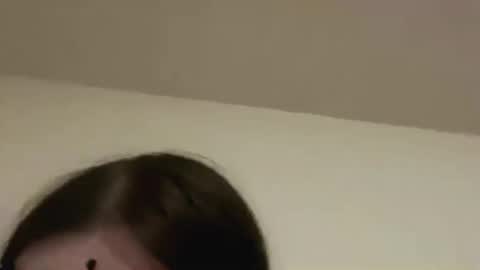 Amelia online show from November 25, 4:42 pm