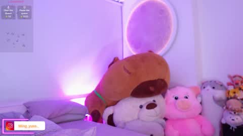 My name is Fer Nice to meet you  give it a thumbs up please its important online show from February 17, 8:02 am