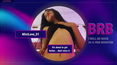 minilove_01 online show from May 14, 4:35 pm