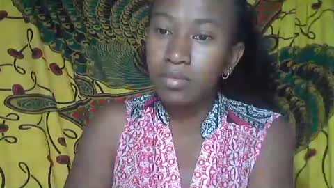 minouch211907 online show from October 9, 1:43 am