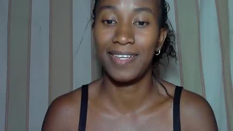 minouch211907 online show from February 19, 2:44 pm