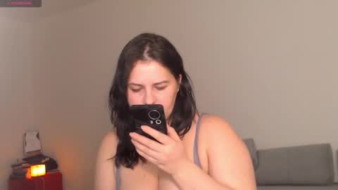 Meera online show from February 19, 7:02 pm