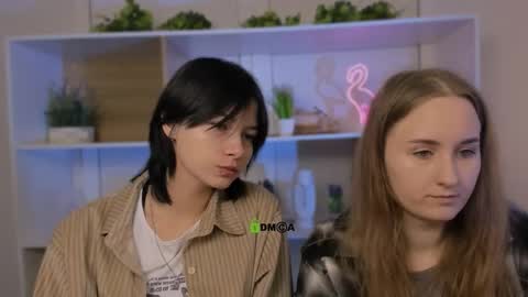 Snapshot of miraella chatting on October 4, 8:20 am Mira online show from October 4, 8:20 am