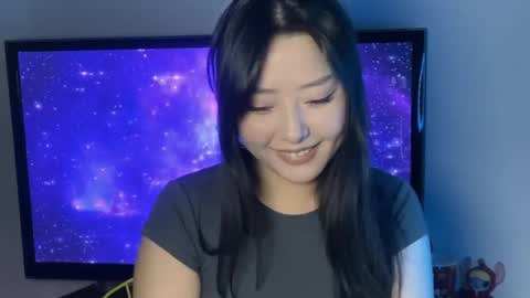 mirafloat online show from October 24, 2:35 pm