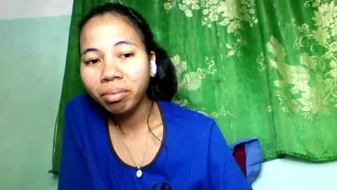 mirah881 online show from June 13, 7:39 am