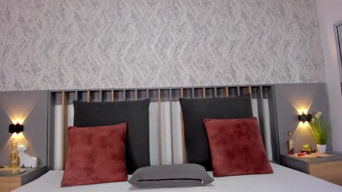 Miranda online show from February 3, 11:15 pm