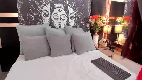 Miranda  online show from January 5, 5:27 pm