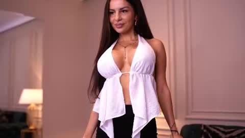 Miranda Raye online show from July 3, 7:25 am