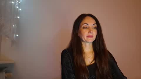Christina online show from May 14, 10:26 pm