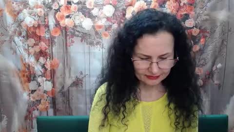 Miroslava Happi online show from March 26, 6:37 am