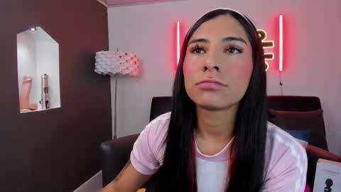 Allison online show from December 22, 11:02 am