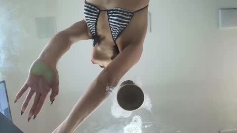 Snapshot of miss___sabrina chatting on September 13, 6:27 pm Sabrina online show from September 13, 6:27 pm