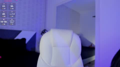 Snapshot of miss__charlotte_ chatting on February 12, 4:54 am Charlotte online show from February 12, 4:54 am