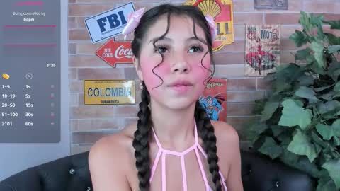 Snapshot of miss__luxury chatting on September 26, 12:58 pm Luxury online show from September 26, 12:58 pm