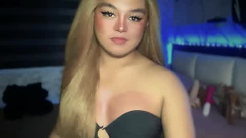 Anita  online show from March 25, 5:38 pm