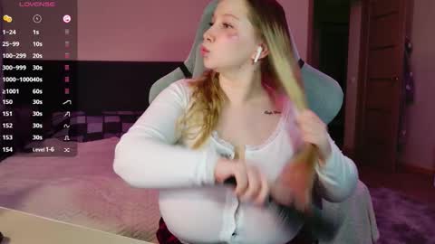 Snapshot of miss_anna909 chatting on October 4, 3:16 pm Anna online show from October 4, 3:16 pm