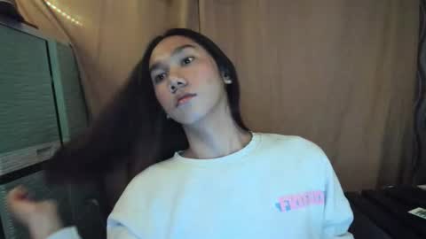 Catriona online show from December 2, 11:56 am