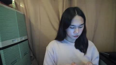 Catriona online show from November 30, 3:05 pm