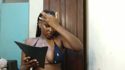 miss_boobieliscious1 online show from April 15, 6:25 am