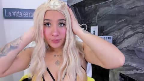 Danika online show from October 21, 11:03 am