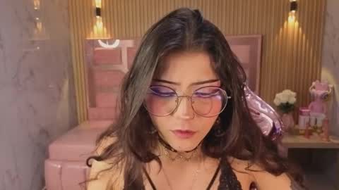 miss_devil_s online show from February 17, 3:06 am