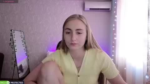 Emily online show from July 16, 8:30 am