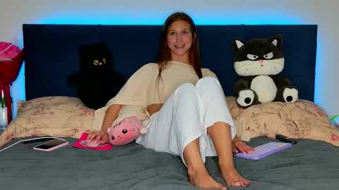 Emily online show from February 27, 6:41 pm