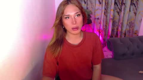 Jeen online show from December 14, 2:50 am