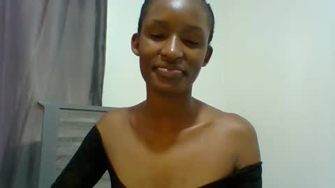 Snapshot of miss_kiki7 chatting on October 22, 8:30 am kiki online show from October 22, 8:30 am