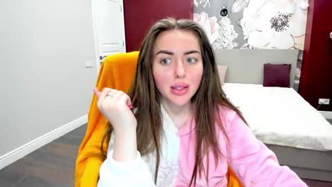 miss_kiten online show from February 22, 5:08 am