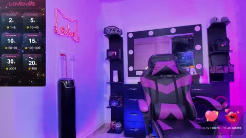 Miss Kittyn online show from December 22, 2:04 am