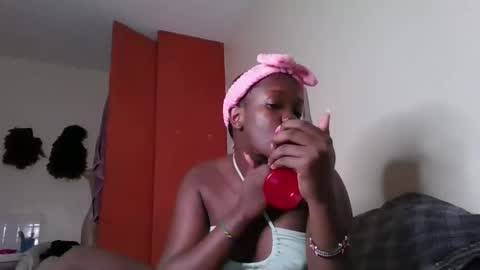Snapshot of miss_kookie chatting on January 21, 2:26 pm miss_kookie online show from January 21, 2:26 pm