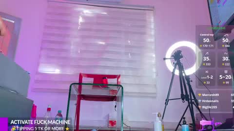 Snapshot of miss_pawi chatting on October 4, 9:08 pm Miss Pawi online show from October 4, 9:08 pm