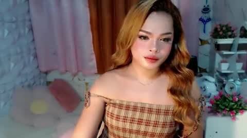 Snapshot of miss_scott chatting on October 4, 8:31 am miss_scott online show from October 4, 8:31 am
