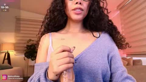 Amy Olivera online show from March 13, 1:23 pm