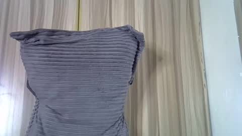 Miss  online show from December 16, 8:15 pm