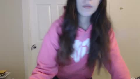 Snapshot of miss_sunshine01 chatting on March 12, 2:56 pm Bella online show from March 12, 2:56 pm