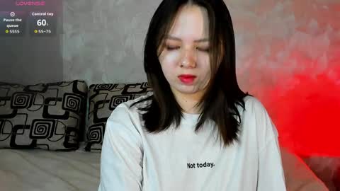 JULIE online show from May 21, 10:13 am