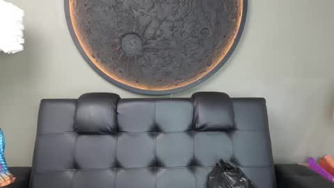 Vaiolette online show from February 26, 11:09 am