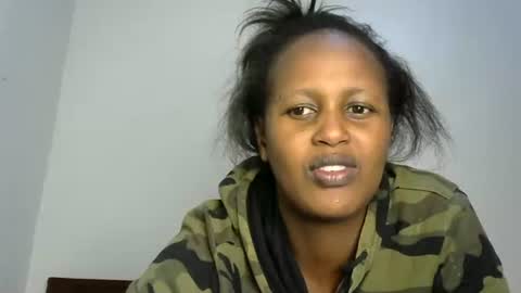 miss_vall online show from January 29, 6:50 pm